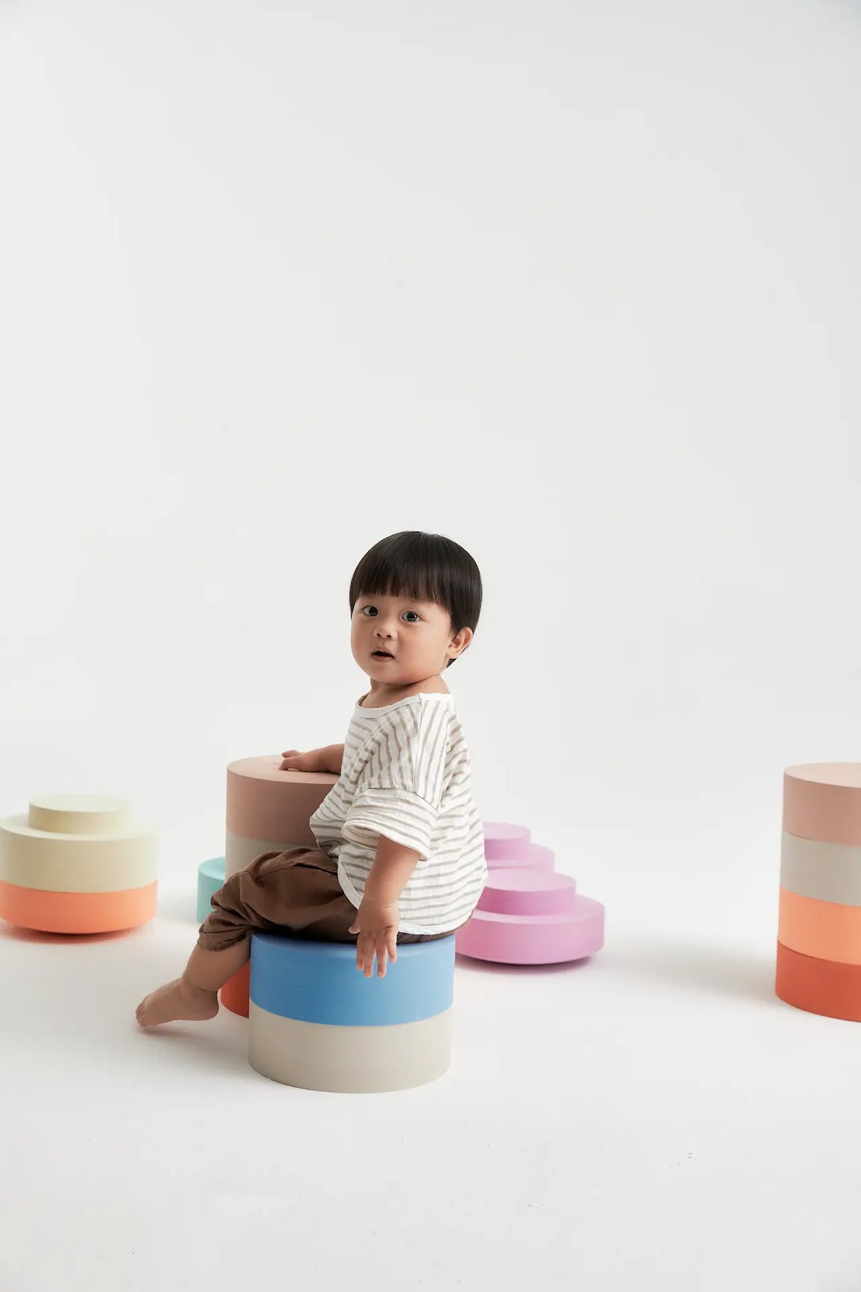 Moes rainbow chair stapelstenen