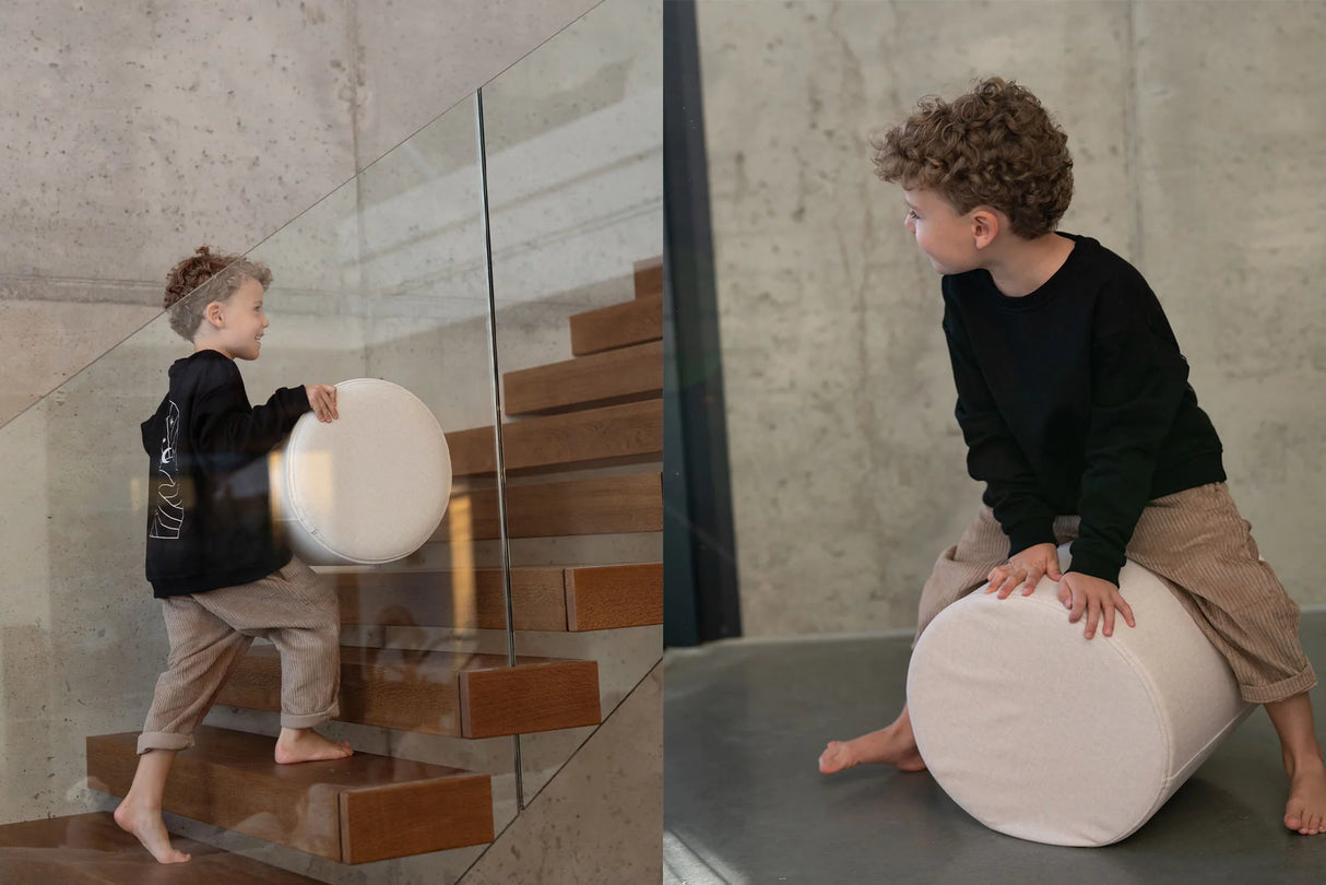 Poef voor kinderkamer met modulaire speelbank voor kinderen van Shappy