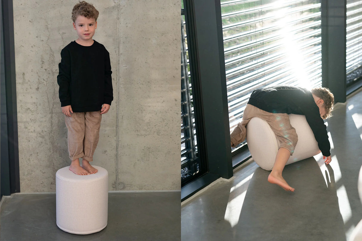 Poef voor kinderkamer met modulaire speelbank voor kinderen van Shappy