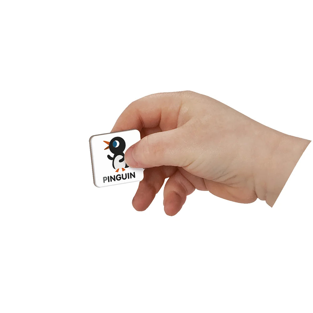 Leer het alfabet met deze magneten set van Janod. Speciaal ontworpen voor peuters en kleuters.