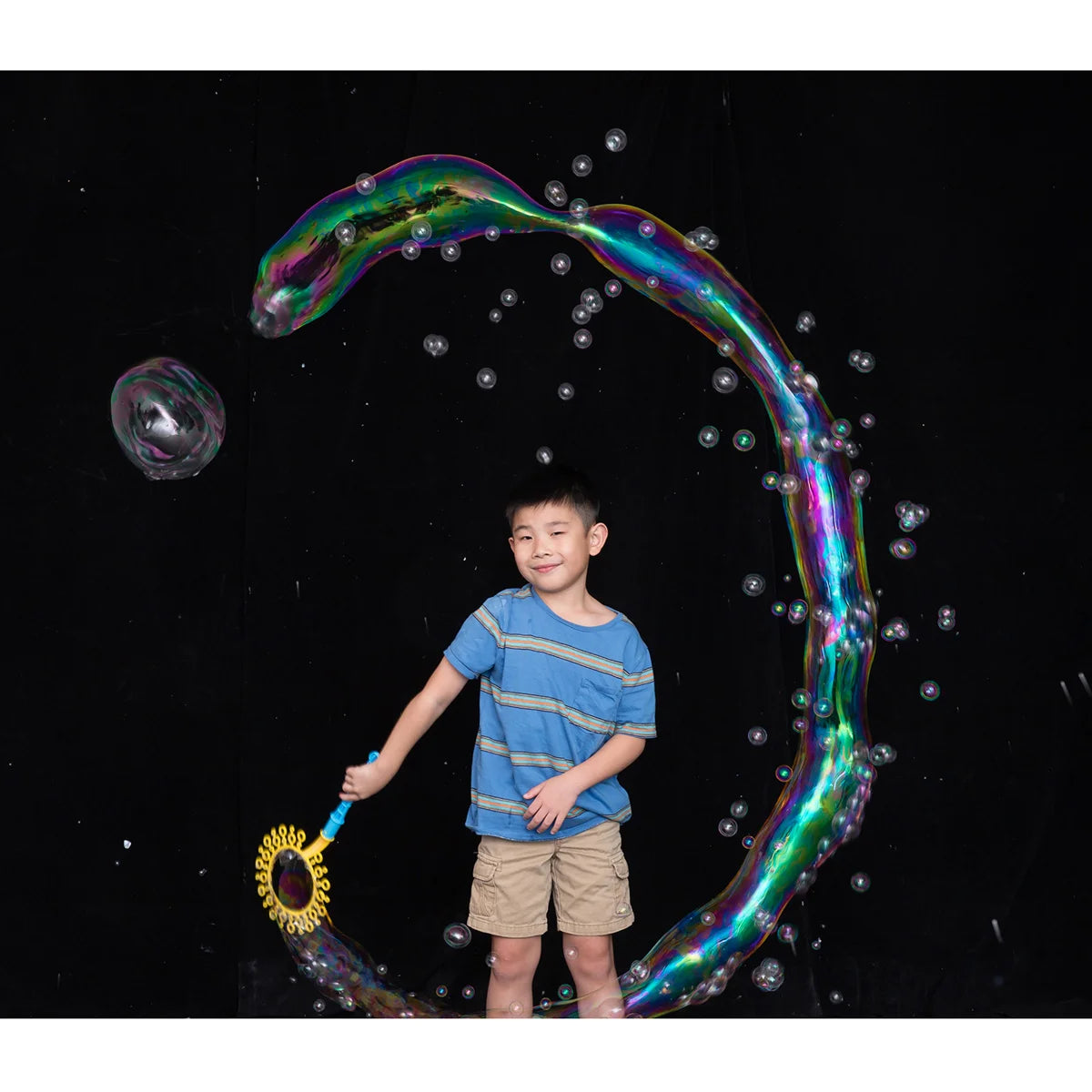 Bellenblaas speelgoed voor kinderen van het merk Uncle Bubble. Van grote bellen tot heel veel mini belletjes.