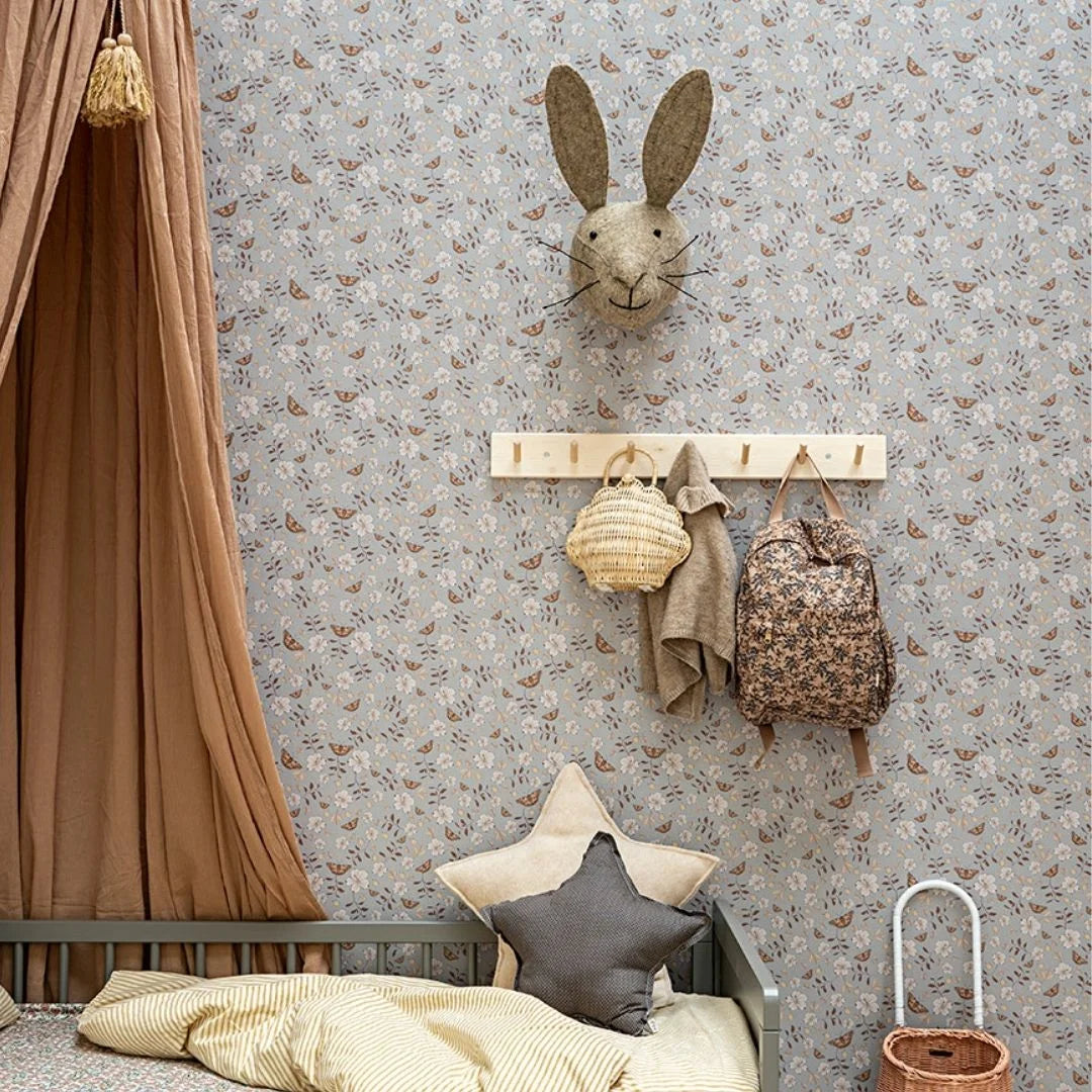 Bloemenbehang voor de kinderkamer of babykamer