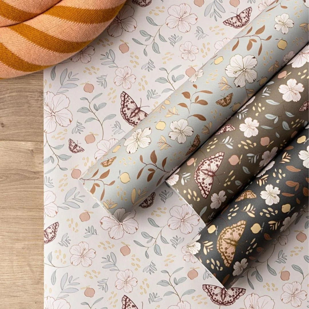 Bloemenbehang voor de kinderkamer of babykamer