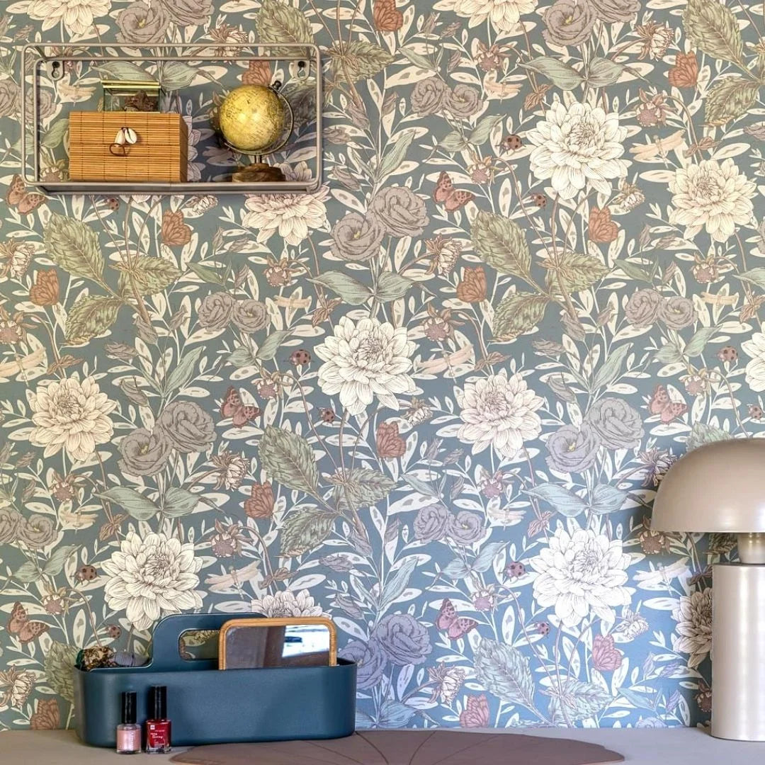 Bloemenbehang voor de kinderkamer