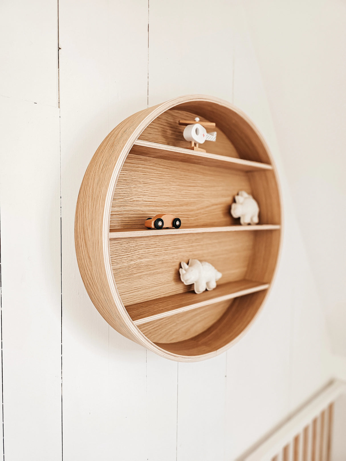 Ronde Wandplank van eikenhout