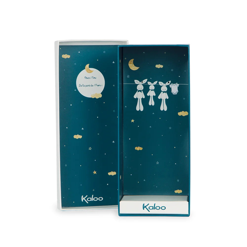 Babyknuffel konijntje van het merk Kaloo. Perfect als kraamcadeau door de mooie verpakking.