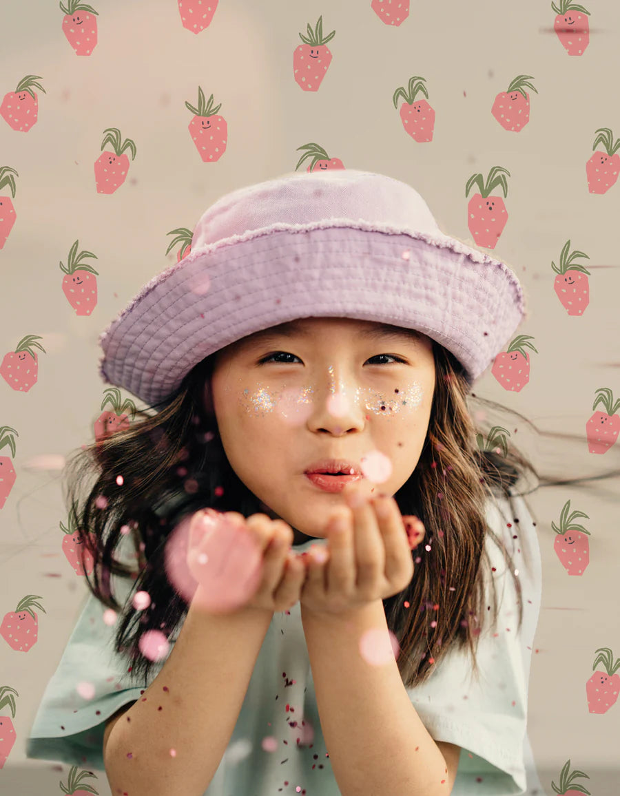 Straw Berry Behang