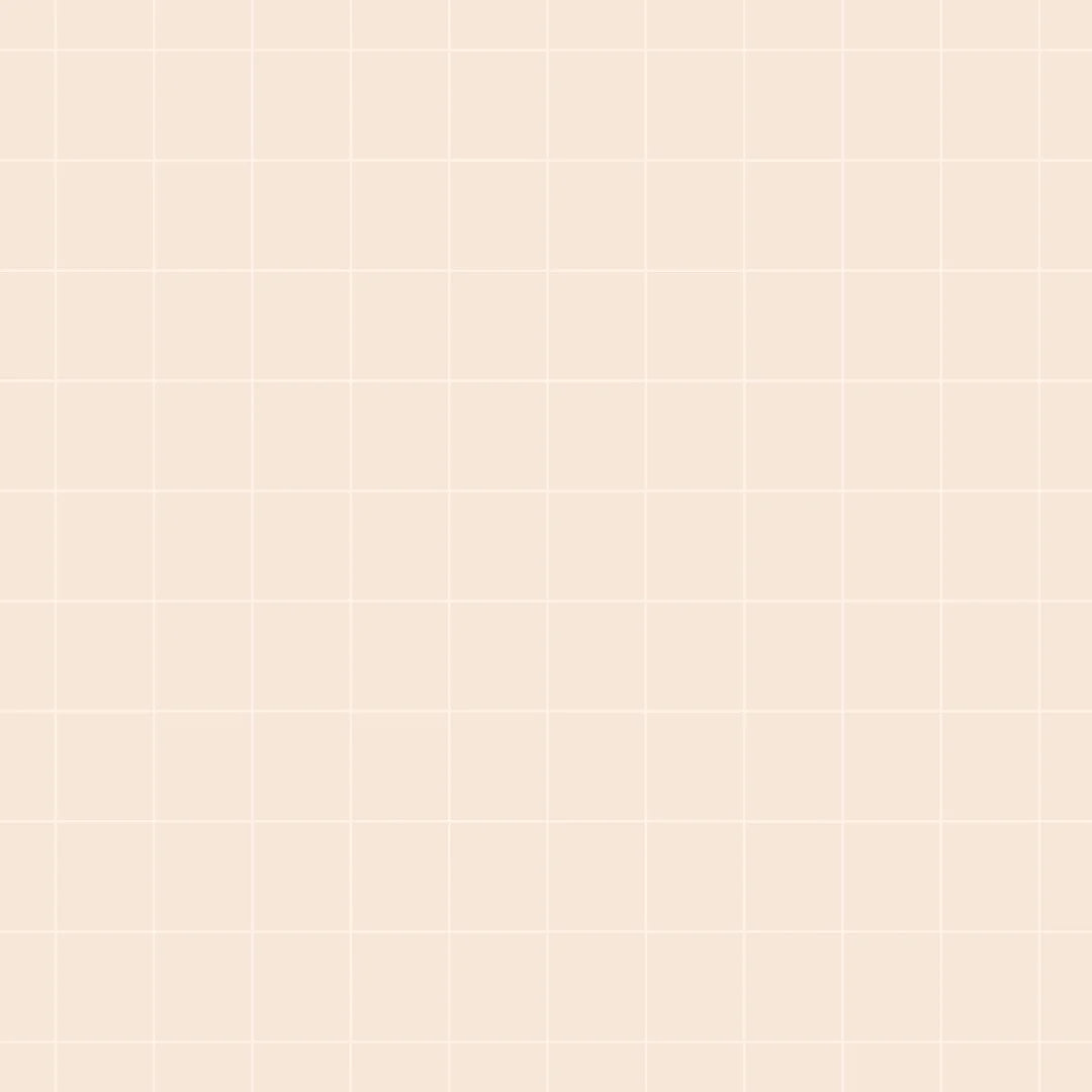 Kinderkamer behang van Studio Pieni met subtiele ruiten