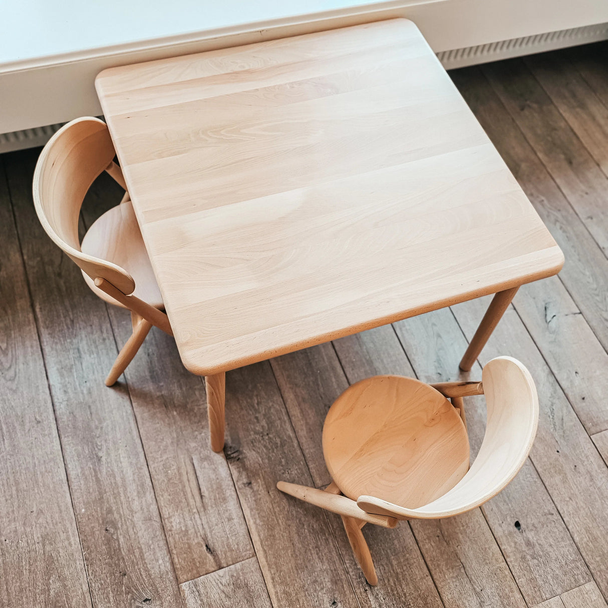 Houten tafel vierkant ⌀75 cm