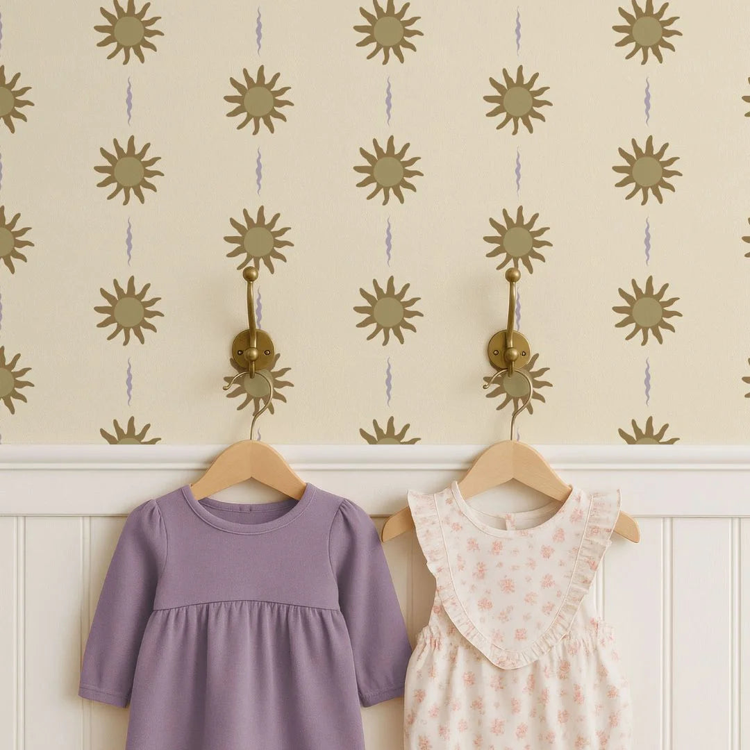vintage meisjeskamer of babykamer behang met boho zonnetjes van het merk Little Amour