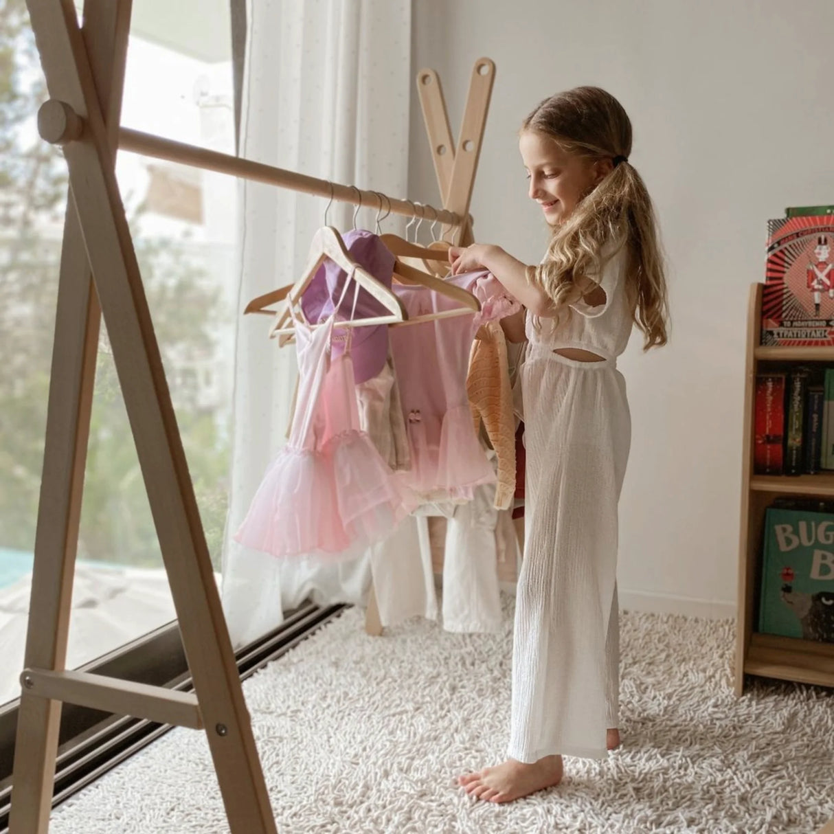 Houten kledingrek voor kinderen