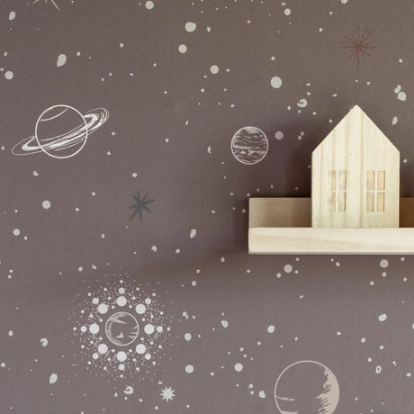 Behang voor de kinderkamer met sterren in ruimte thema van Little Amour