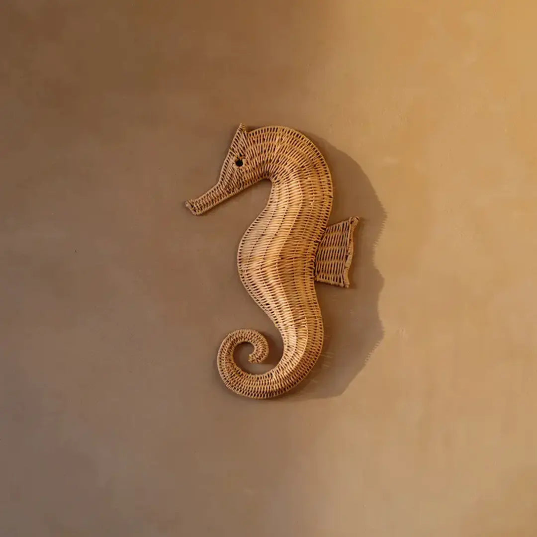 Rotan wanddecoratie zeepaardjes voor de kinderkamer