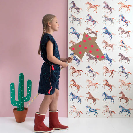 Behang met paardenprint voor paardenliefhebbers.