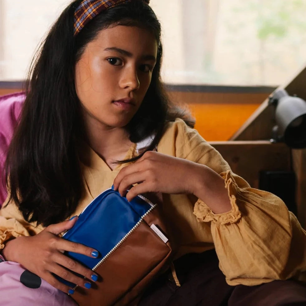 Sticky Lemon fanny pack large in de kleur deep lake blue