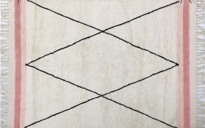Tapis Petit Vloerkleed Etnic Pink met ruit en roze bies