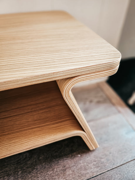 Houten kinderbankje