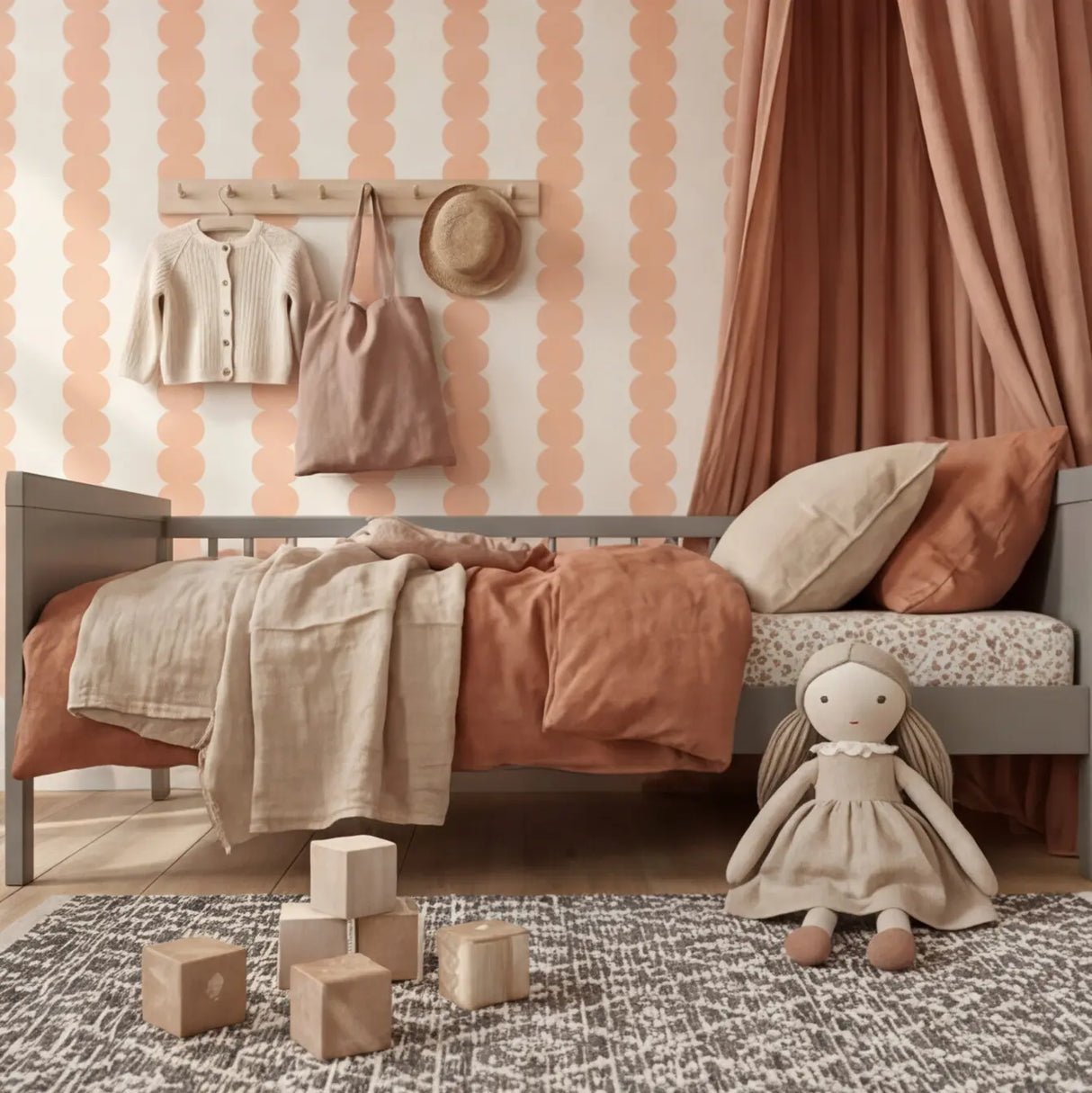 Retro behang strepen / blobs - bollen voor een stoere meisjeskamer of babykamer