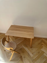 Kindertafel - speeltafel - bureau met stoeltje kinderkamer