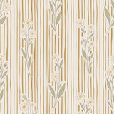 vintage meisjeskamer of babykamer behang met strepen en bloemen van het merk Little Amour