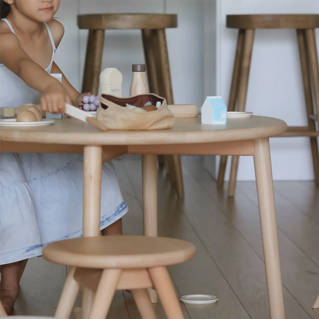 Houten kinderkrukje
