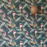 Bladeren behang met vogels voor babykamers of kinderkamers